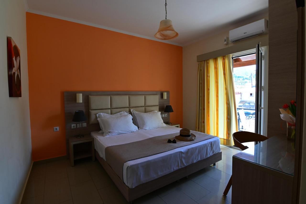 Nadia'S Studios & Apartments In Argasi, Sea-View Экстерьер фото