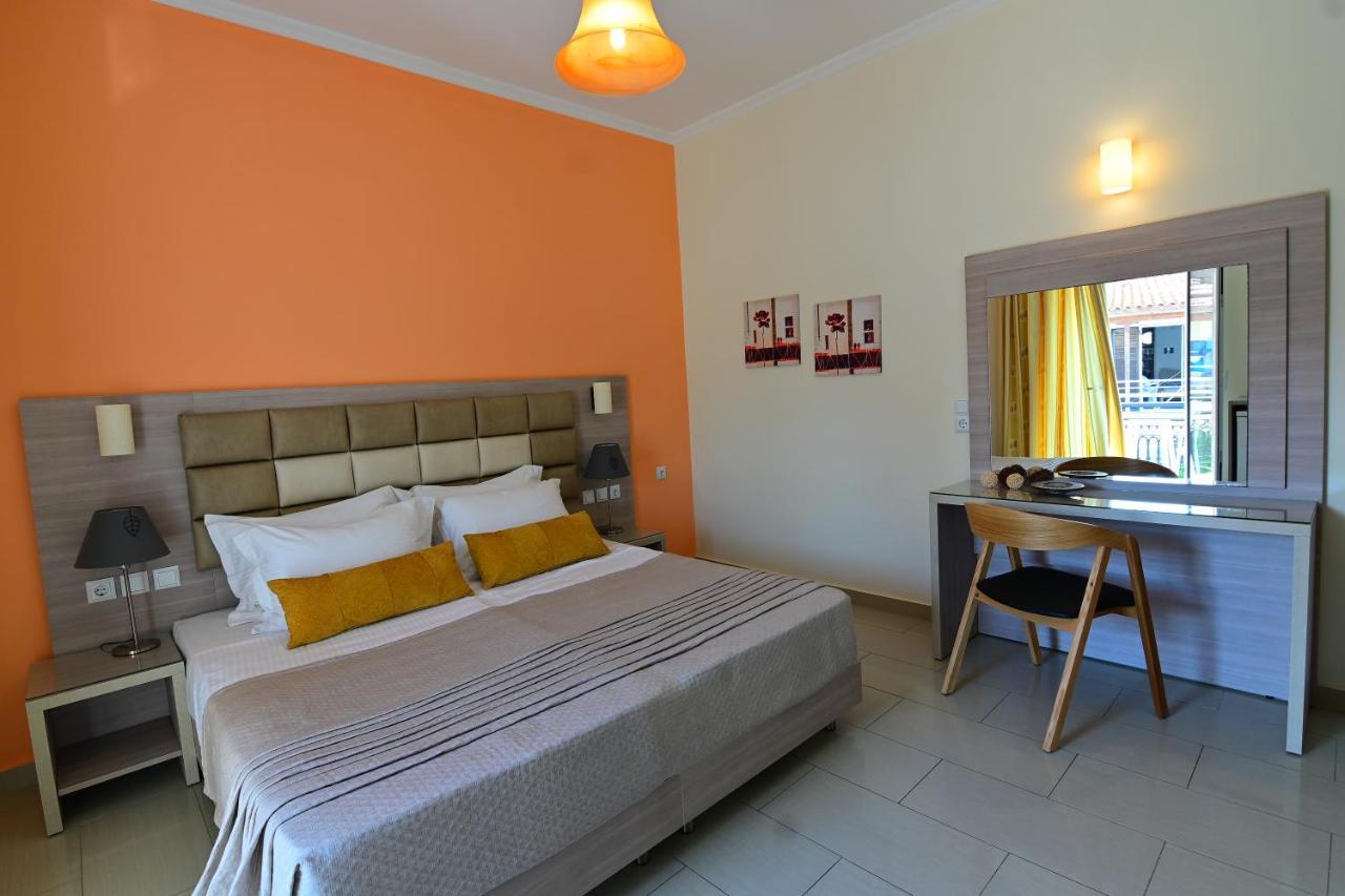 Nadia'S Studios & Apartments In Argasi, Sea-View Экстерьер фото