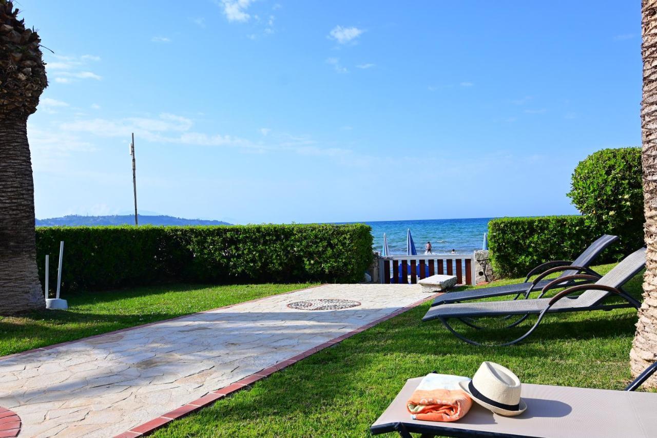 Nadia'S Studios & Apartments In Argasi, Sea-View Экстерьер фото