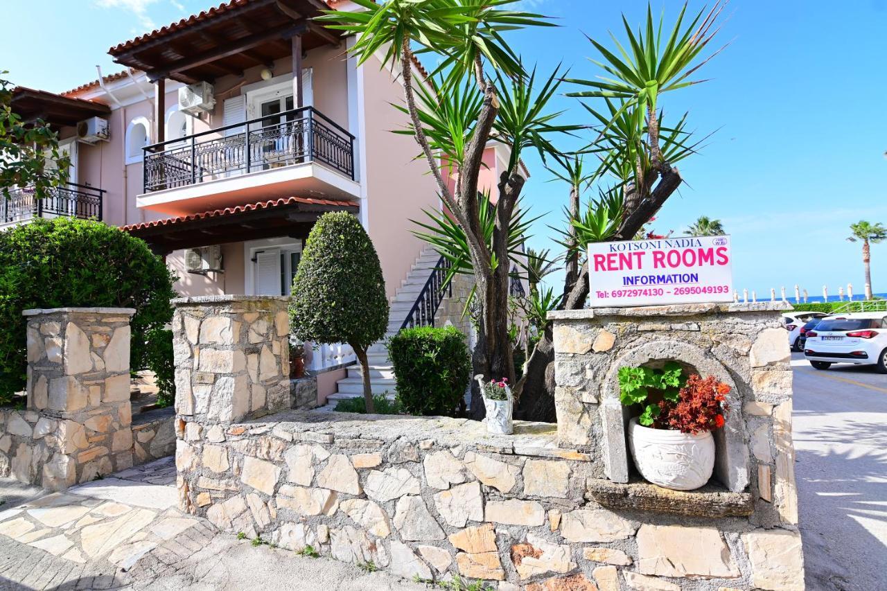 Nadia'S Studios & Apartments In Argasi, Sea-View Экстерьер фото
